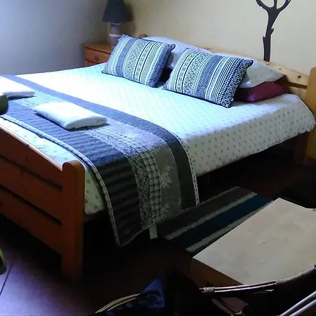 בית אירוח White Garden