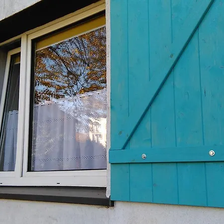 ホームステイ ホワイト ガーデン